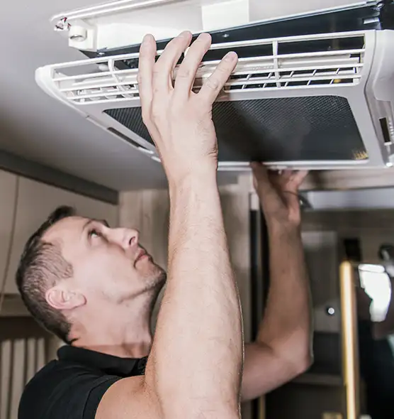  Professional Licensed And Insured Cleaners in Harvey, LA